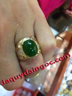 NHẪN VÀNG 18K ĐÁ NGỌC BÍCH