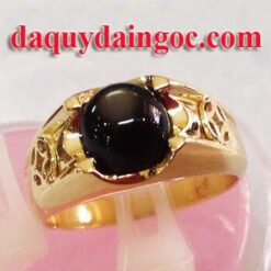 NHẪN VÀNG 18K ĐÁ SAPHIA ĐEN